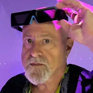 Charlie Fink, Forbes discusses REPLIKANT Chat